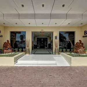 Beach Hotel Apartment Дубай