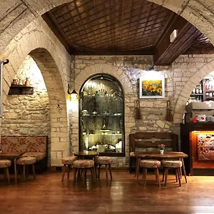 Hotel Mangalemi Berat