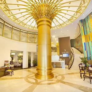 Raviz Center Point Дубай